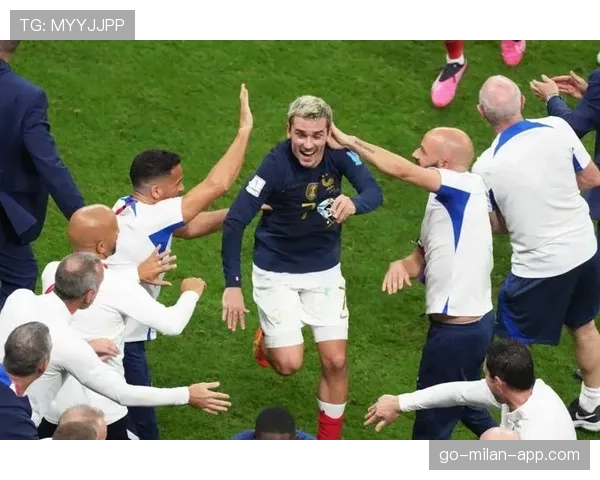 格列兹曼在国家队的真实战术价值为何被低估？